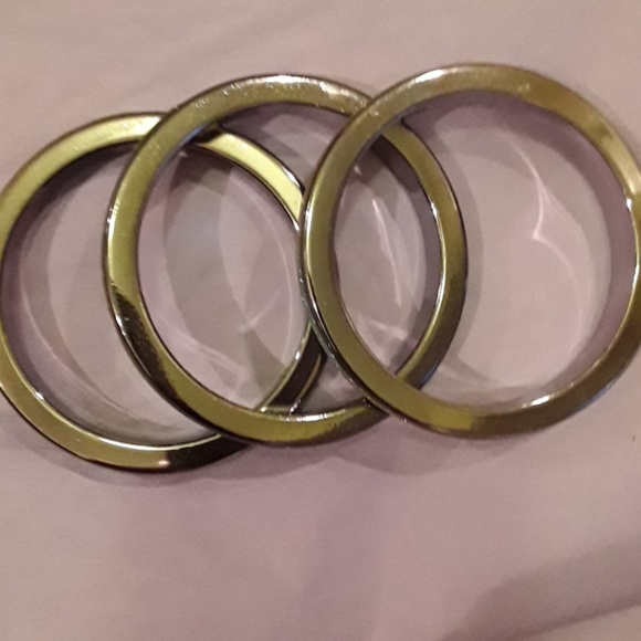 3 sparkling-yellow-blue-pink bangle bracelets. - Picture 7 of 8